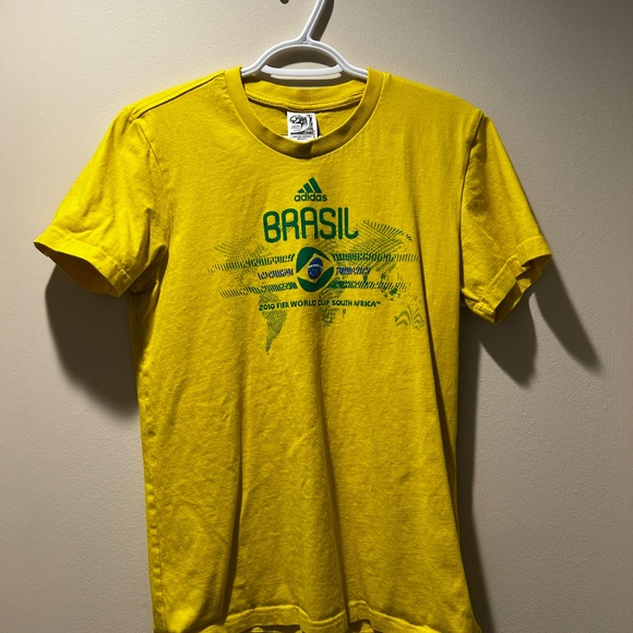 2010 FIFA World Cup Brazil Fan Tee - Picture 1 of 4